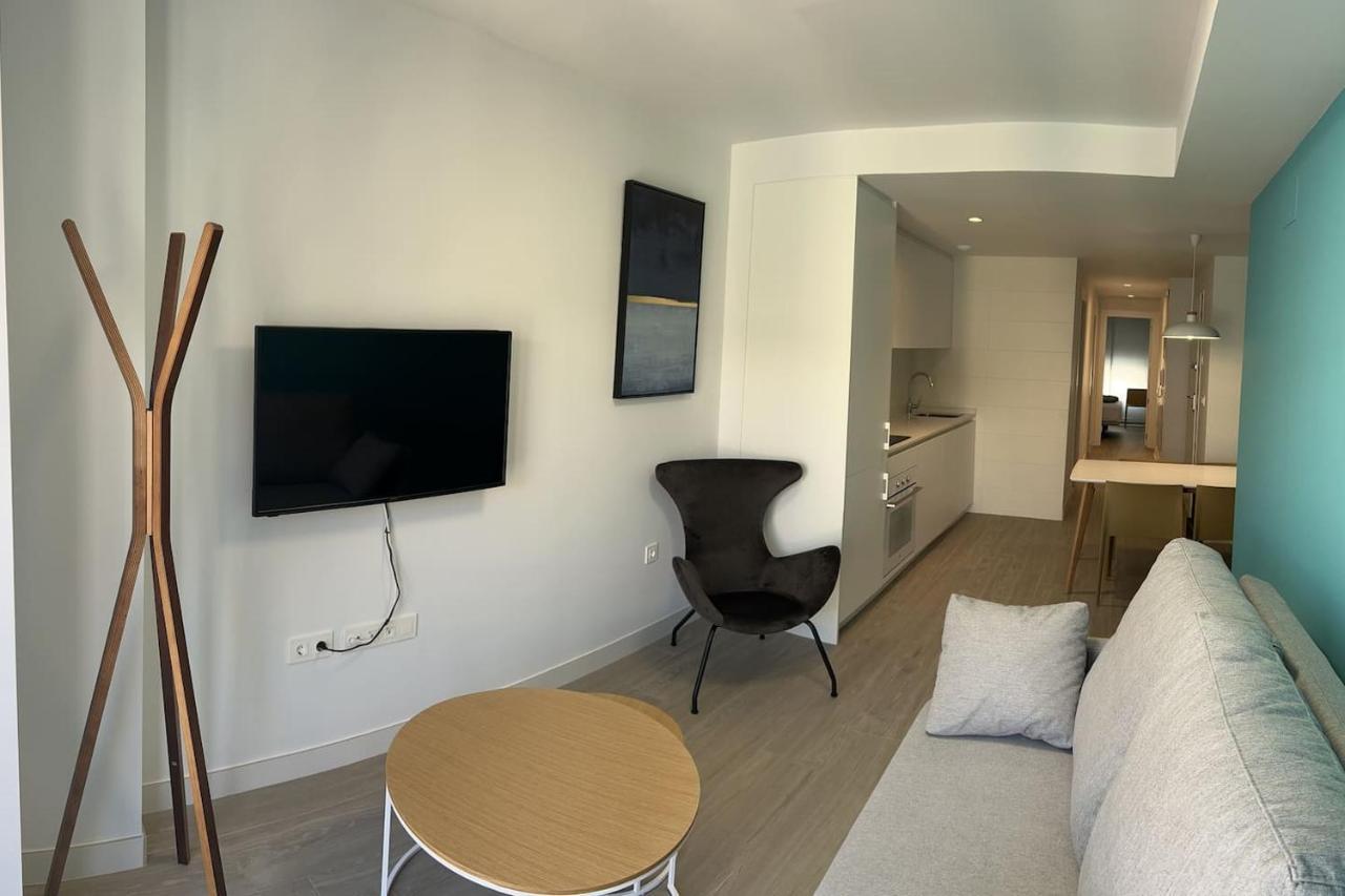 Apartamentos Breton 17 Suite Familiar Alicante Luaran gambar