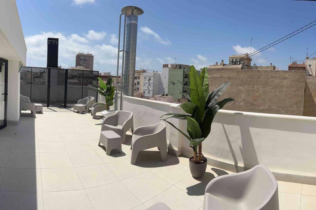 Apartamentos Breton 17 Suite Familiar Alicante Luaran gambar