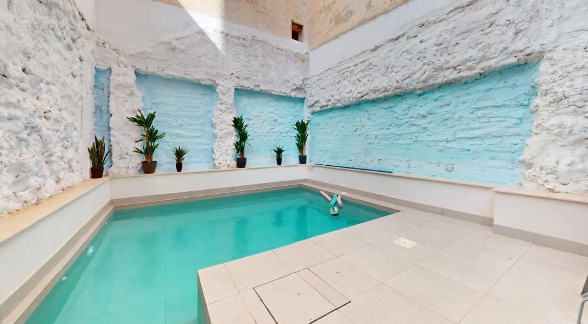 Apartamentos Breton 17 Suite Familiar Alicante Luaran gambar